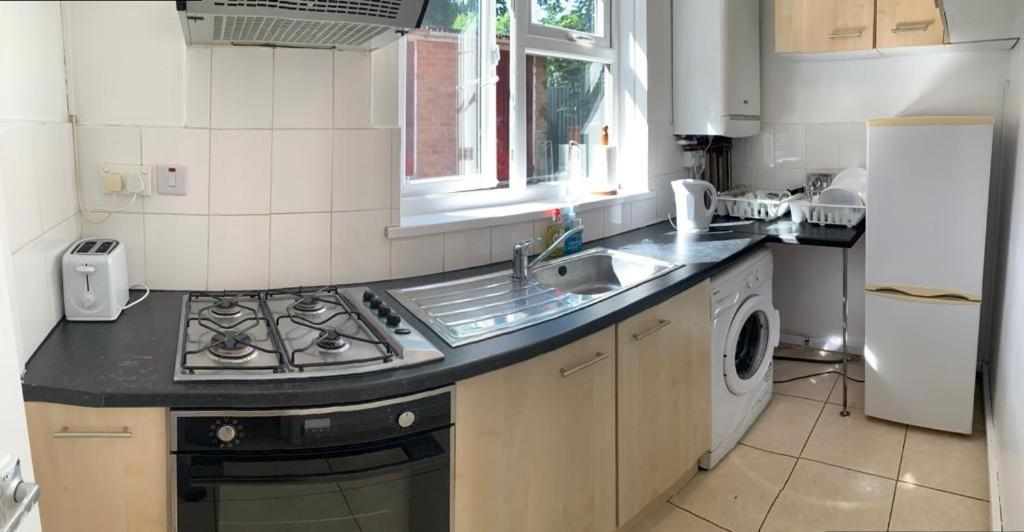 Birmingham City Guest House Dış mekan fotoğraf